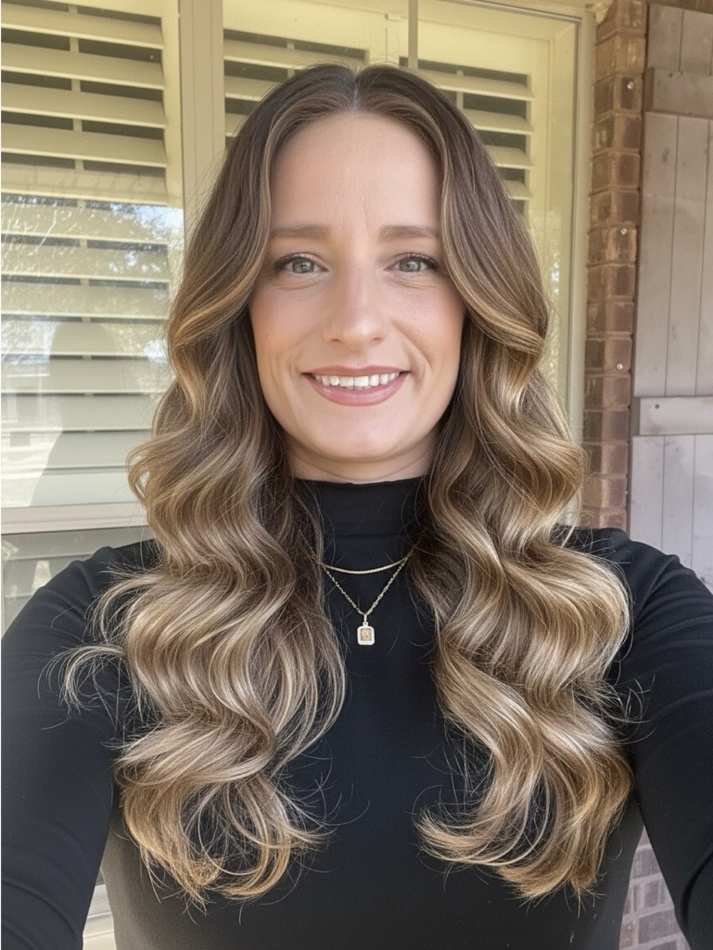 Hi!! I’m Victoria! I resell women’s, children, and men’s fashion!